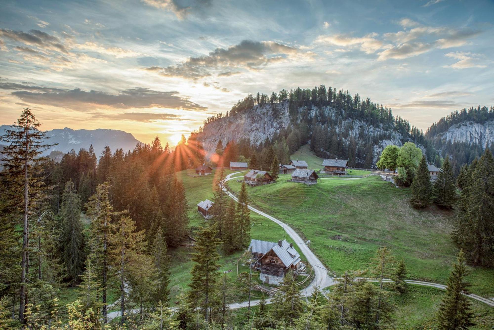 Hotel Metzgerwirt Vieh Heli Bad Goisern Esterno foto
